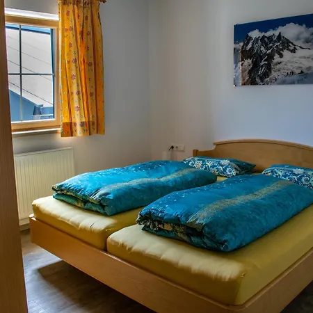 Weinzeit Apartament Konigsleiten