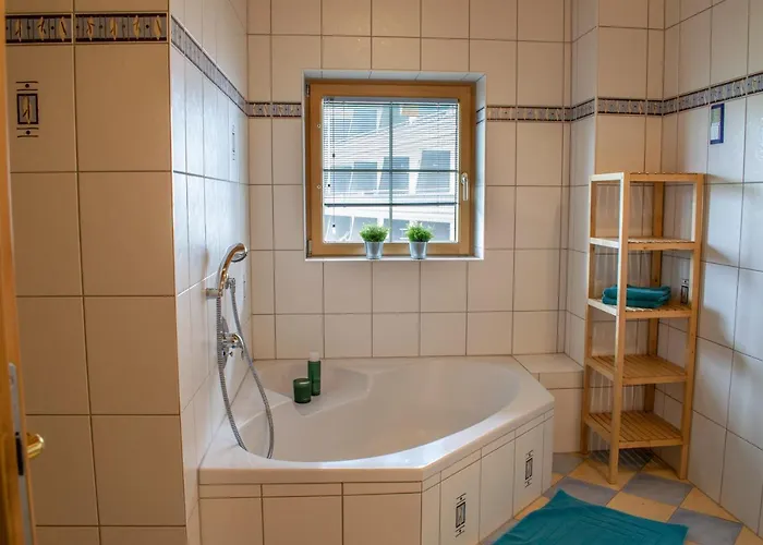 Weinzeit Appartement Konigsleiten